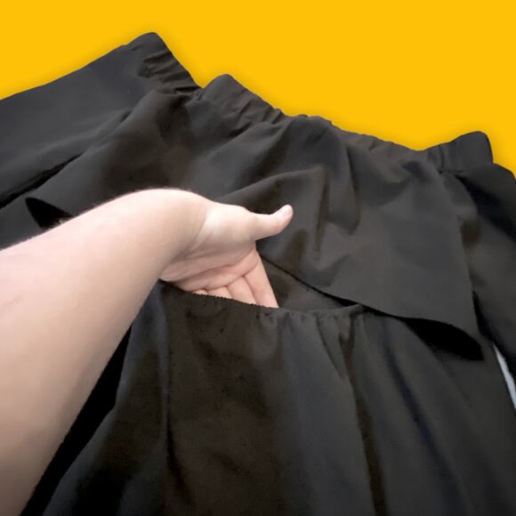 Gracia Black Off The Shoulder Peekaboo Back Bell Sleeve Peplum Ruffle Top Small - Picture 8 of 8